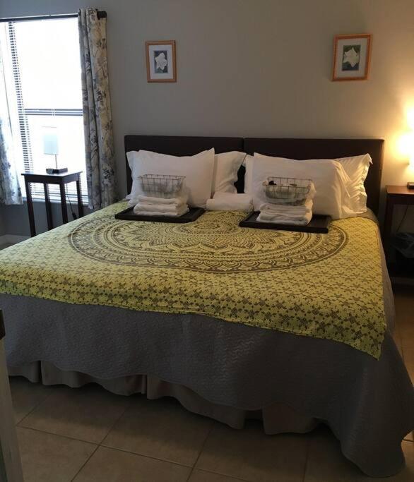 Debbie'S 3-Bedroom Apartment In A Duplex 珊瑚角 外观 照片